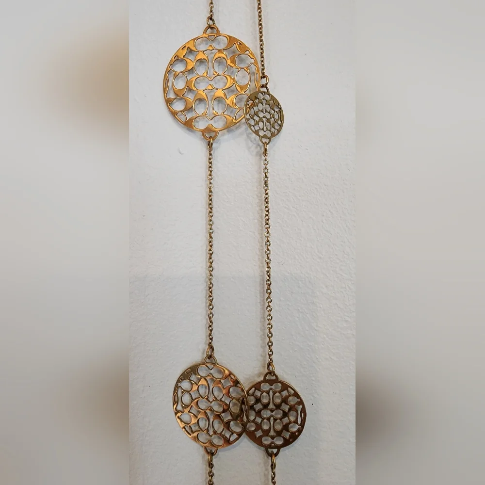 Coach Signature Gold Filigree Necklace - Picture 5 of 7